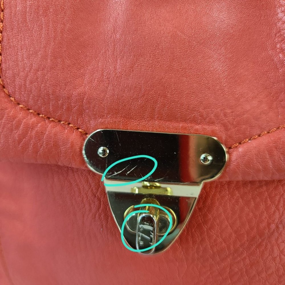 ‼️ NAME YOUR PRICE /// DONATING THU 5/11 ‼️ Vegan Leather Kelsi Dagger Bag - Picture 9 of 10